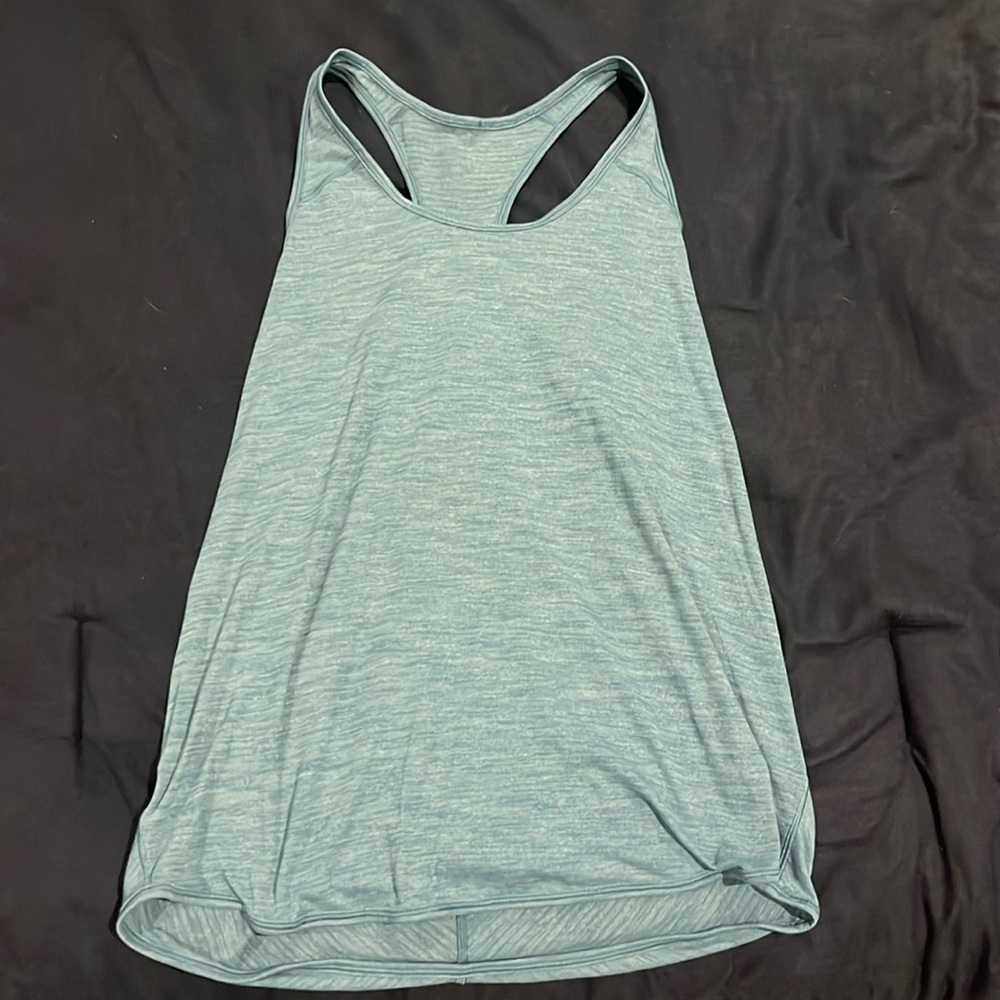 Lululemon tank top